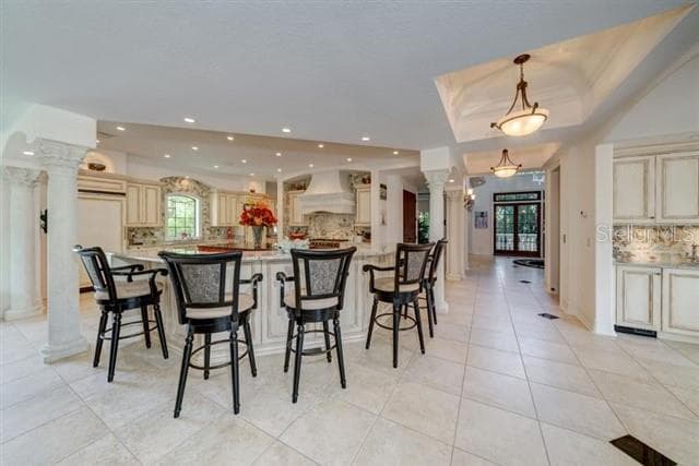 Single Family Residence at 829 BRUCE AVE, CLEARWATER BEACH, photo 8 of 71