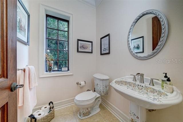 Half Bath, main floor - 829 BRUCE AVE, CLEARWATER BEACH