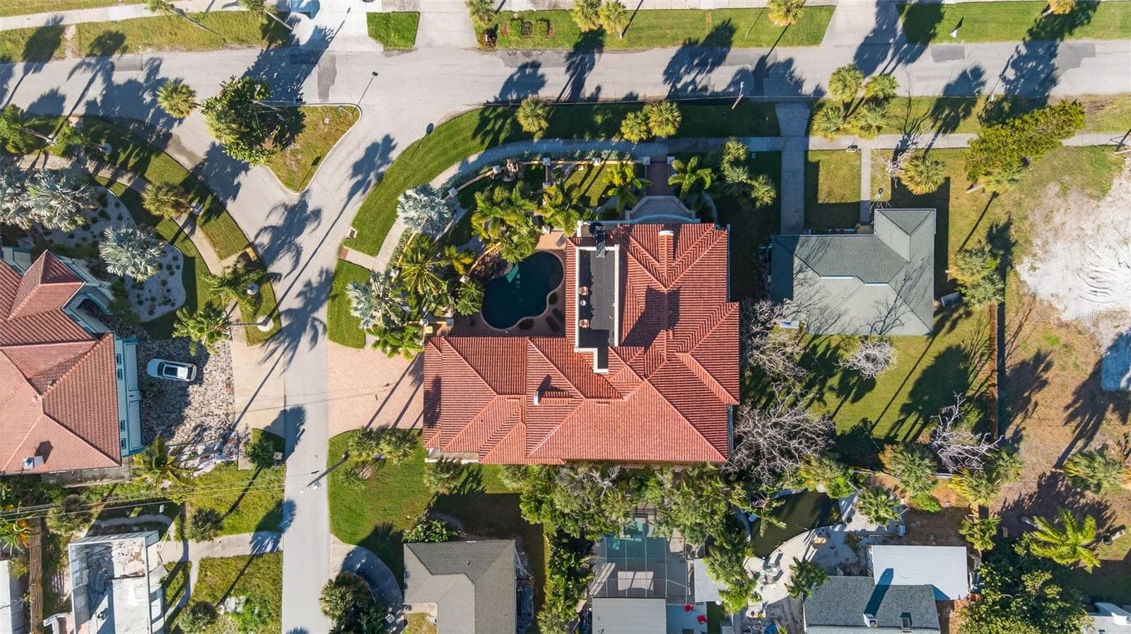 Single Family Residence at 829 BRUCE AVE, CLEARWATER BEACH, photo 64 of 71