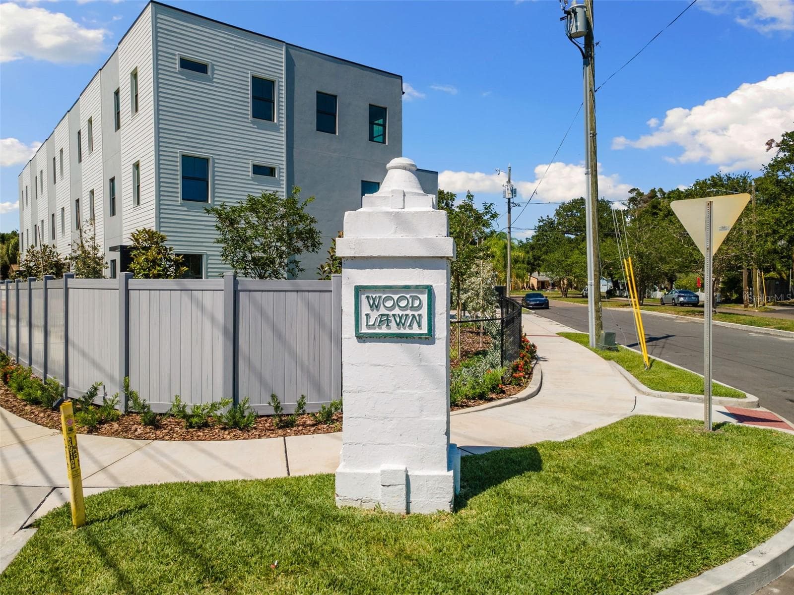 Townhouse at 2205 16TH ST N, ST PETERSBURG, photo 19 of 56