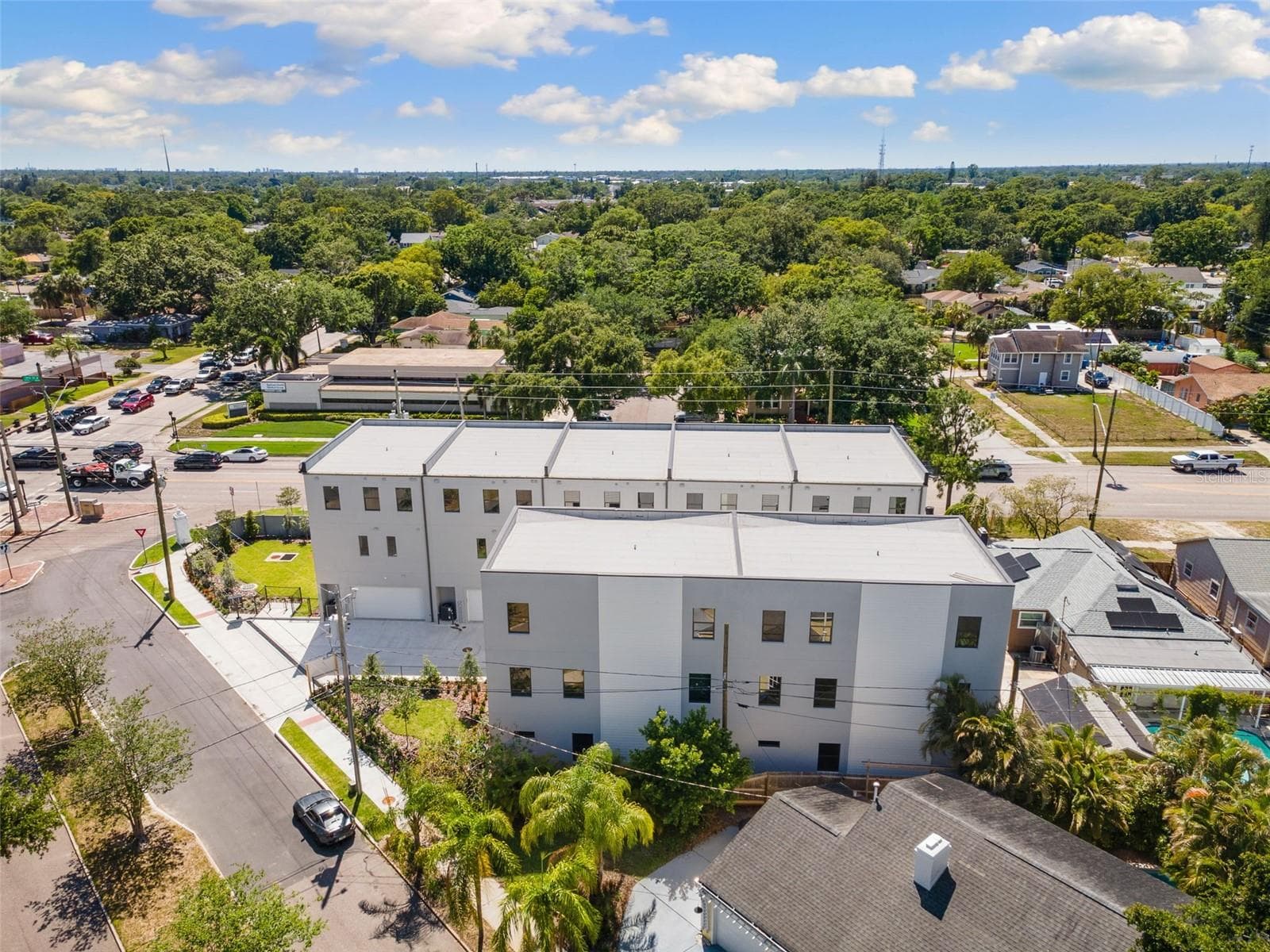 Townhouse at 2205 16TH ST N, ST PETERSBURG, photo 46 of 56