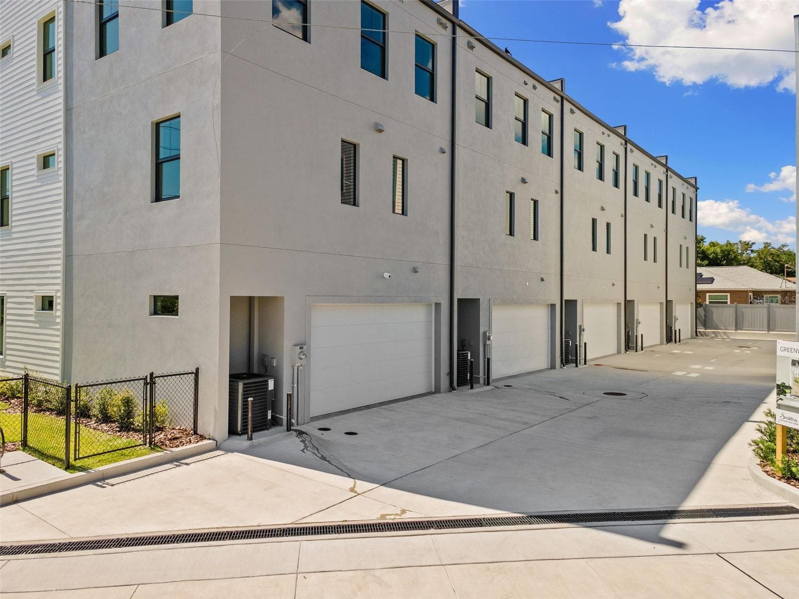 Townhouse at 2205 16TH ST N, ST PETERSBURG, photo 47 of 56