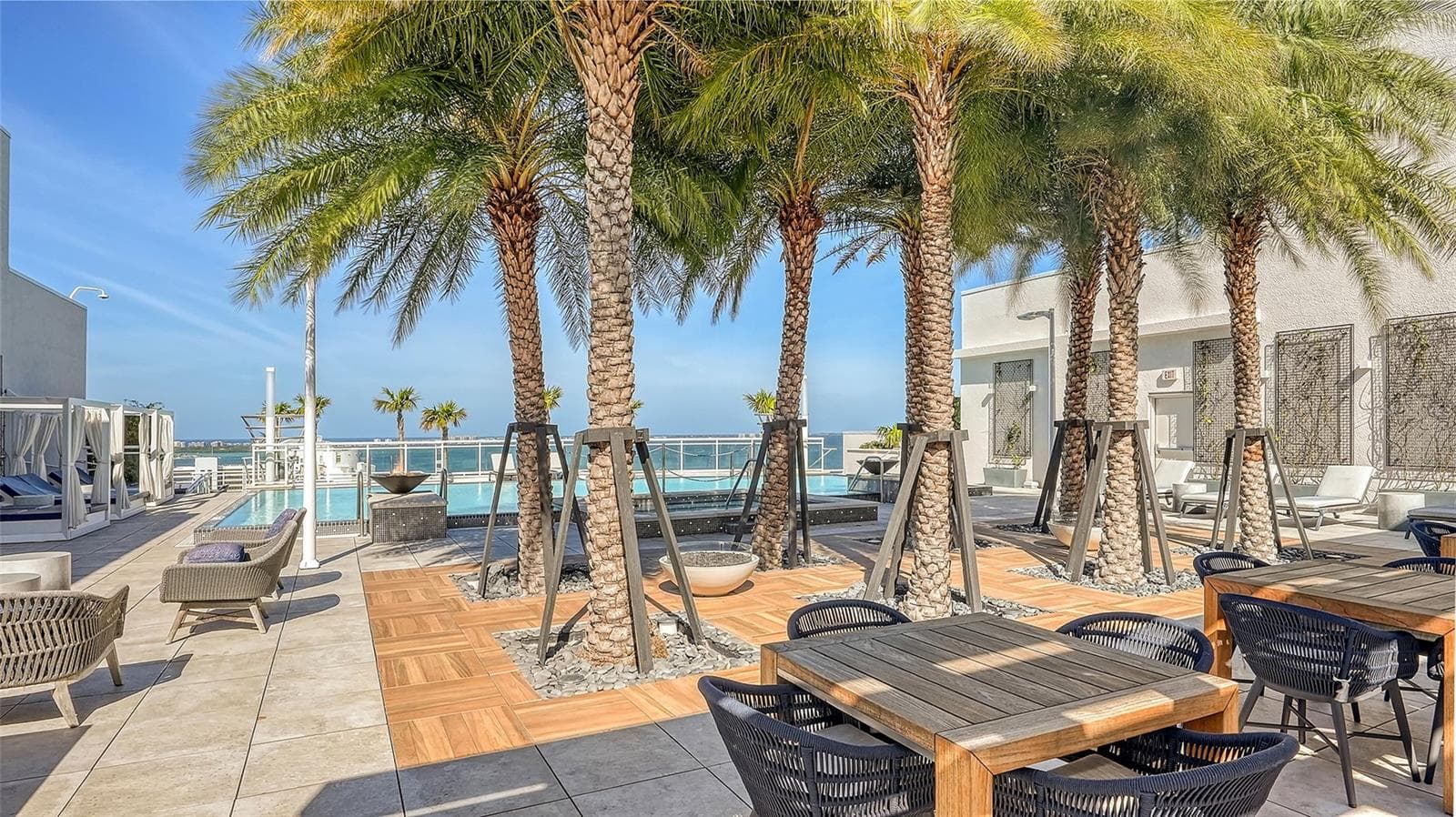Condominium at 540 N TAMIAMI TRL #1702, SARASOTA, photo 55 of 84