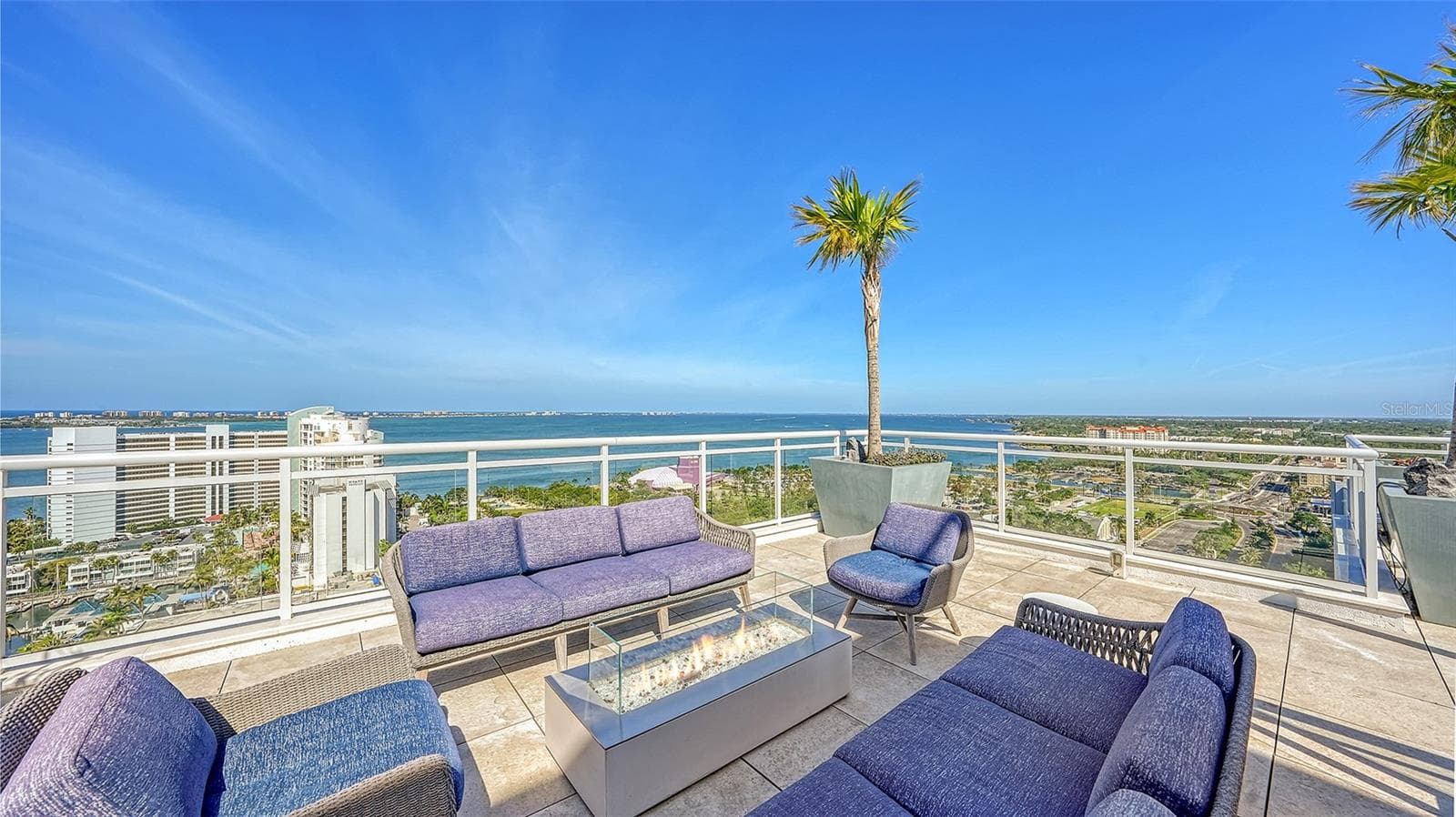 Condominium at 540 N TAMIAMI TRL #1702, SARASOTA, photo 63 of 84