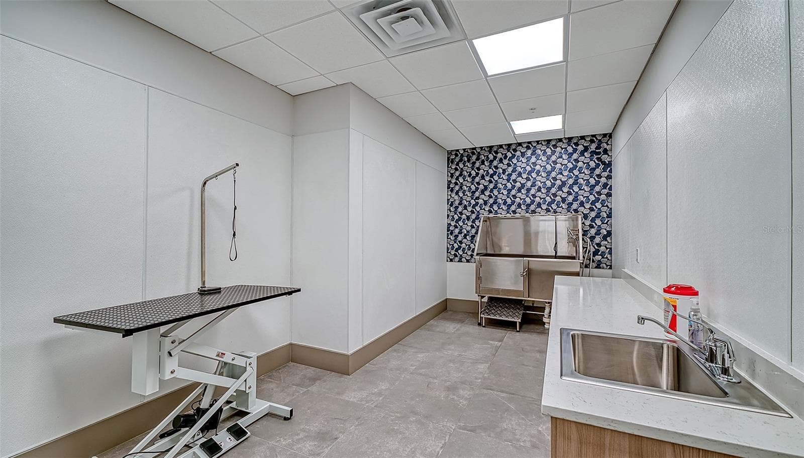 Condominium at 540 N TAMIAMI TRL #1702, SARASOTA, photo 79 of 84