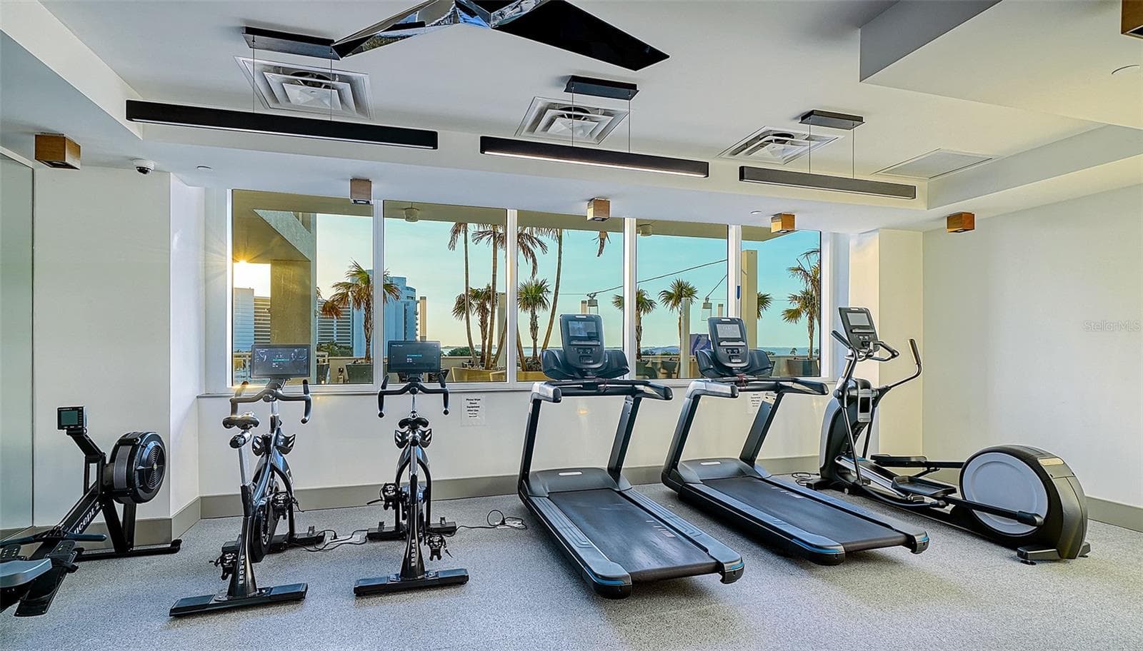 Condominium at 540 N TAMIAMI TRL #1702, SARASOTA, photo 80 of 84