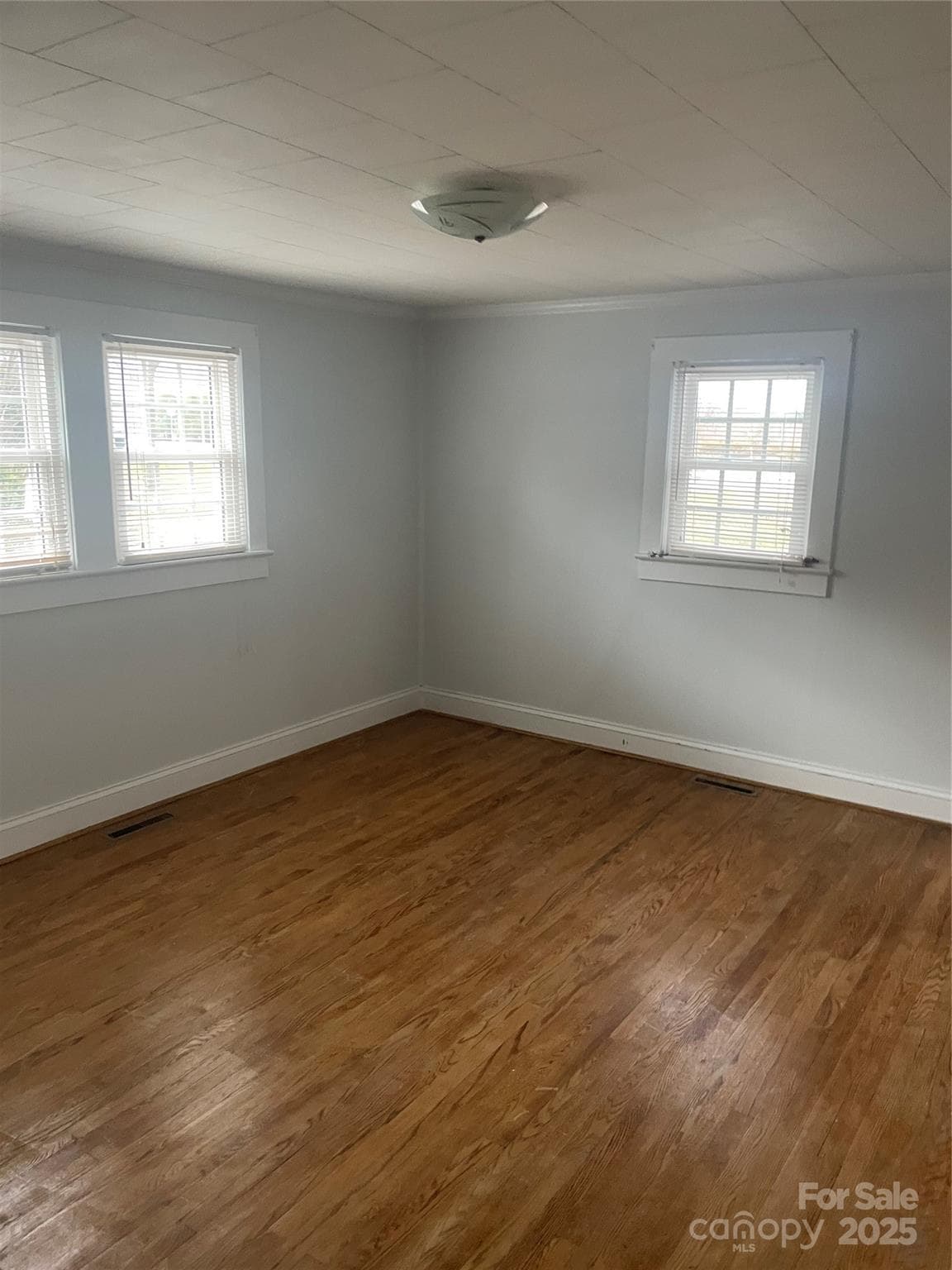 Single Family Residence at Salisbury, photo 4 of 8