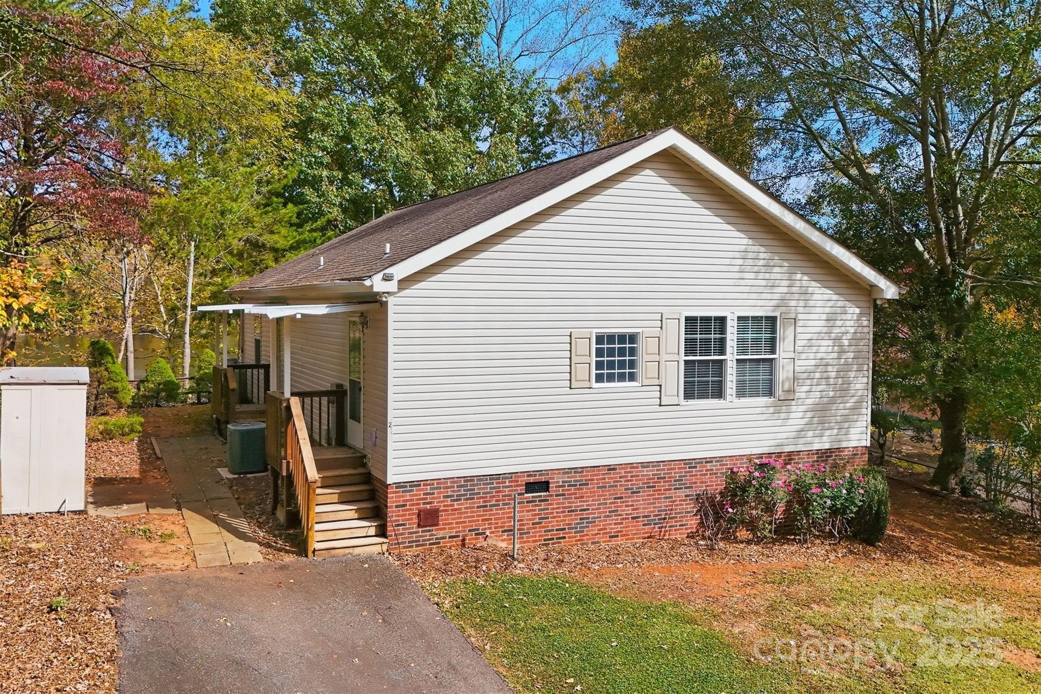 Single Family Residence at Claremont, photo 2 of 36