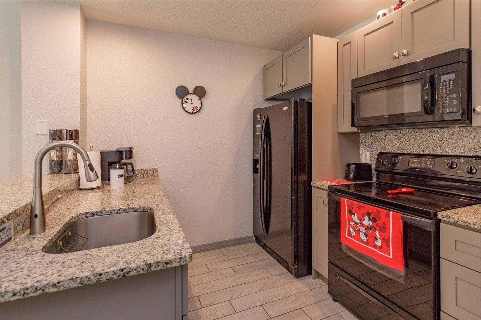 Kitchen - 2211 SAN VITTORINO CIR #103, KISSIMMEE