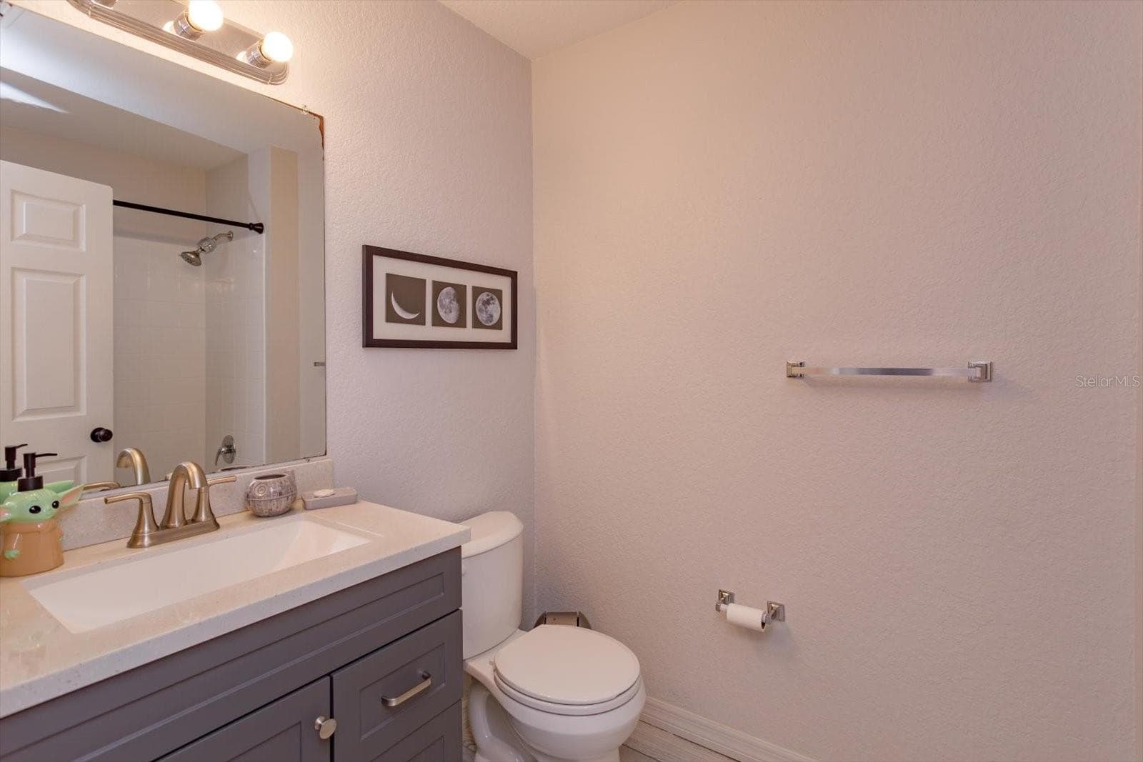 Bathroom 2 upstairs - 2211 SAN VITTORINO CIR #103, KISSIMMEE