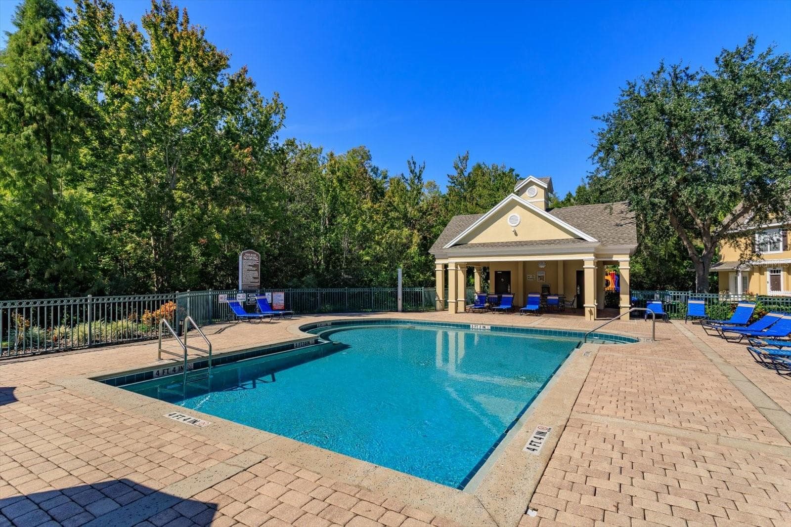 Swimming pool - 2211 SAN VITTORINO CIR #103, KISSIMMEE