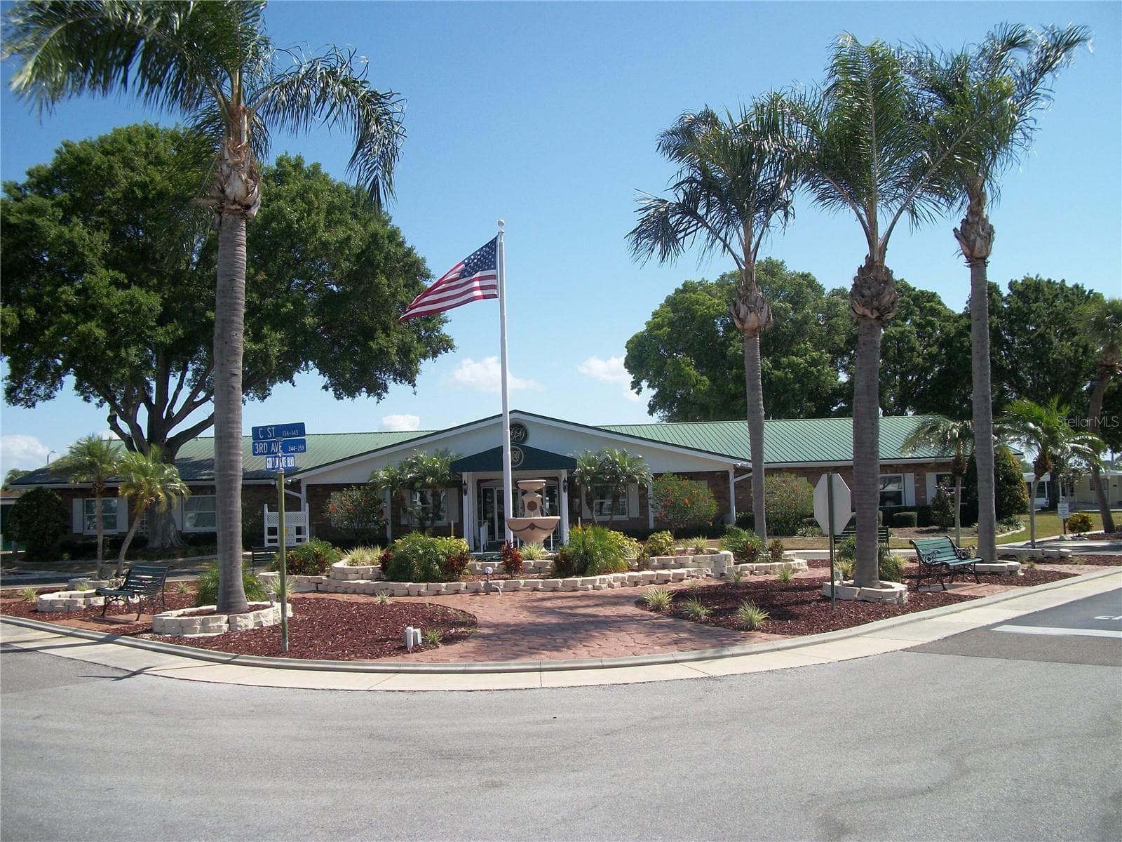 Mobile Home at 82010 A ST N #10, PINELLAS PARK, photo 55 of 71