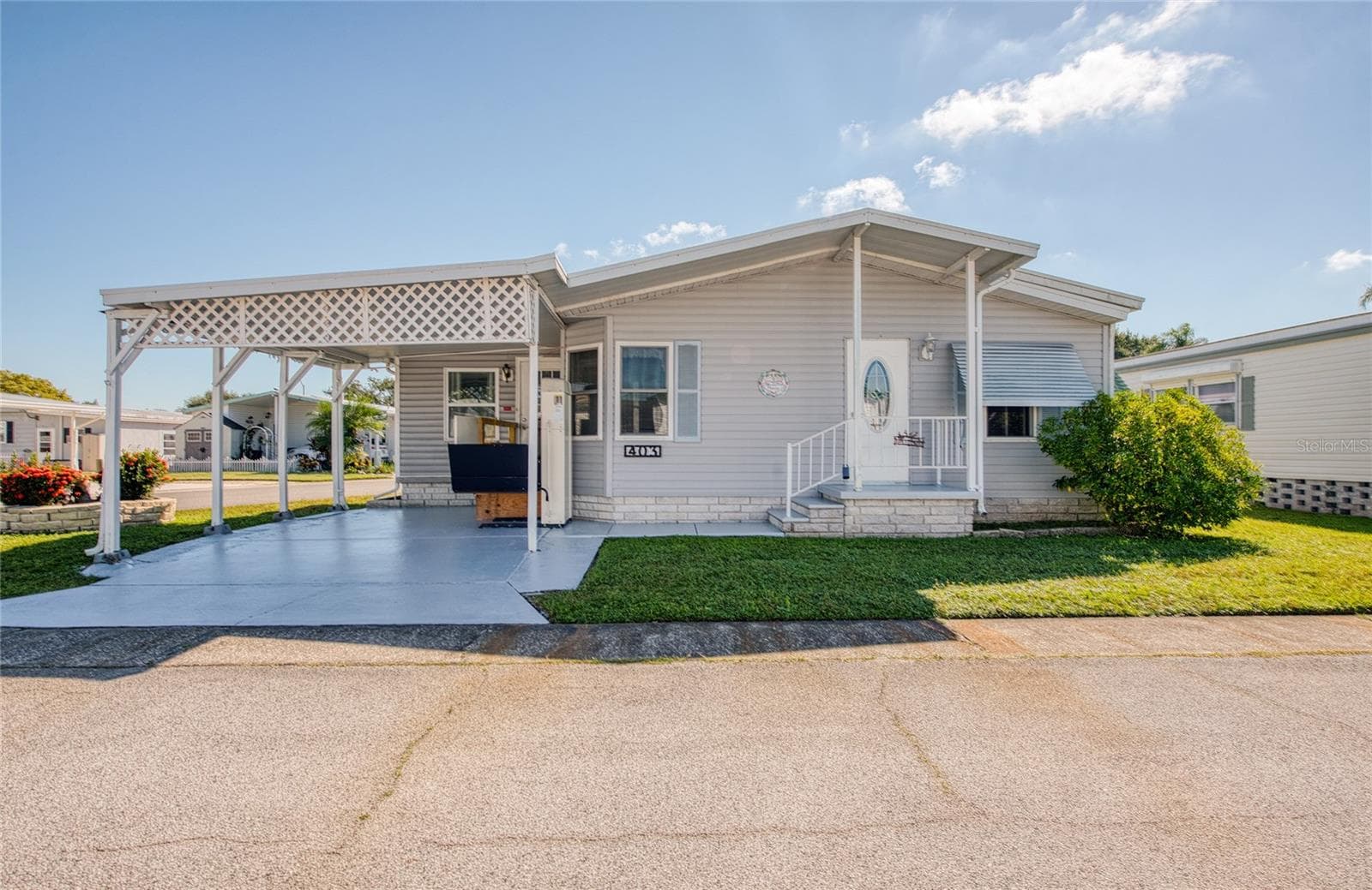 403 BLUE MARLIN DR