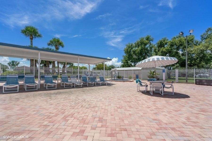Manufactured Home at 403 BLUE MARLIN DR, OLDSMAR, photo 33 of 38