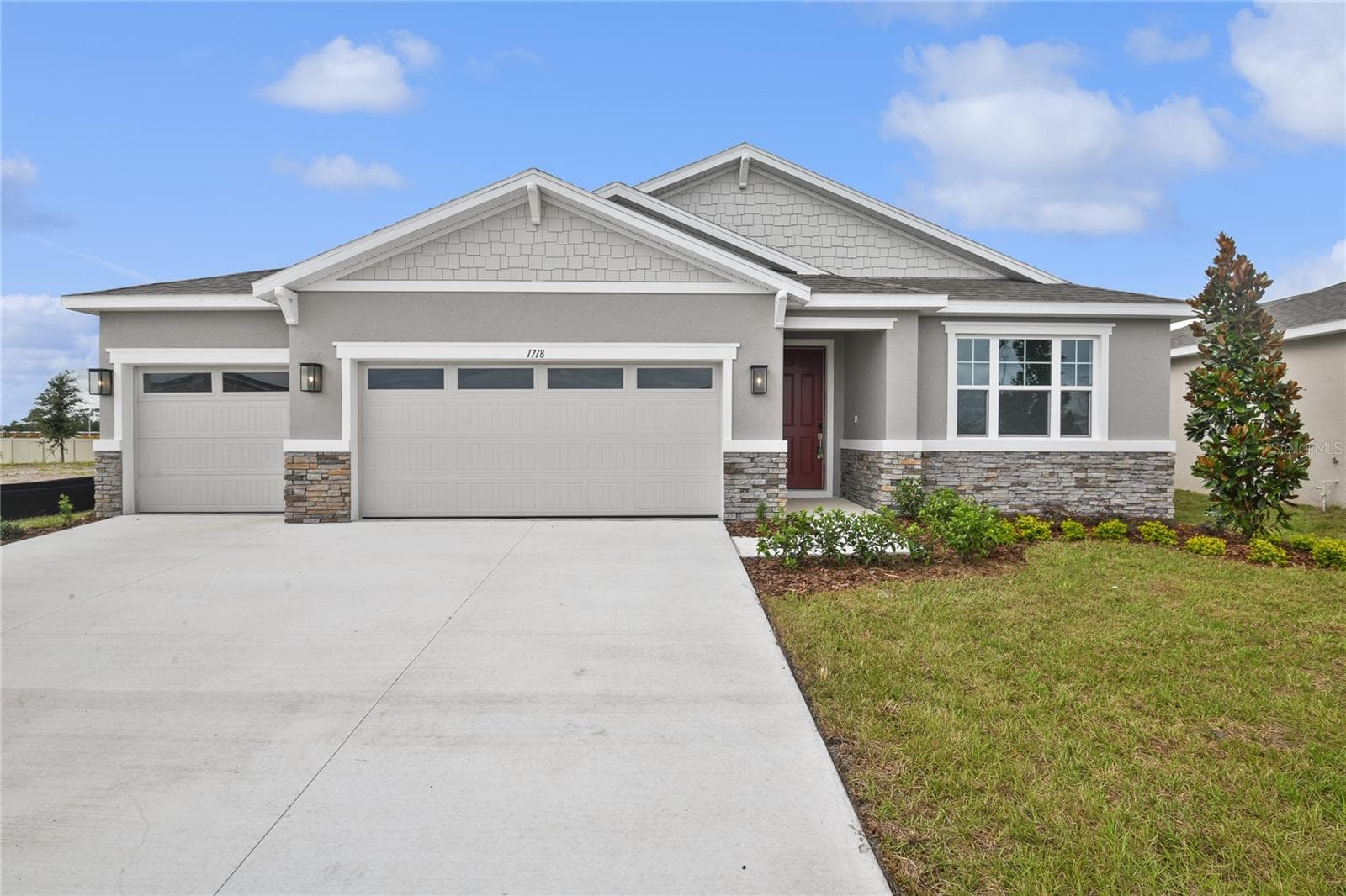 Single Family Residence at 1718 CROOKED CREEK ST, ST CLOUD, photo 2 of 19