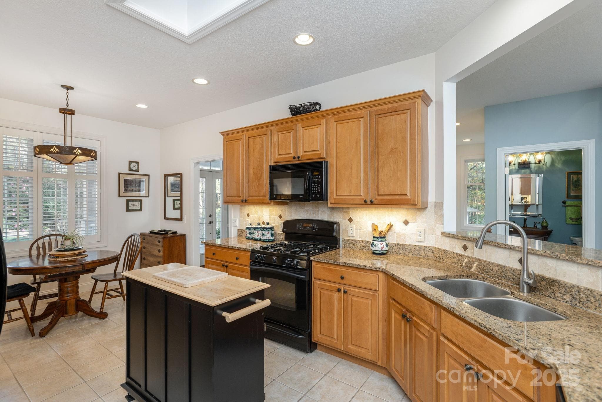 Single Family Residence at 115 Chancery Court, Flat Rock, photo 19 of 47
