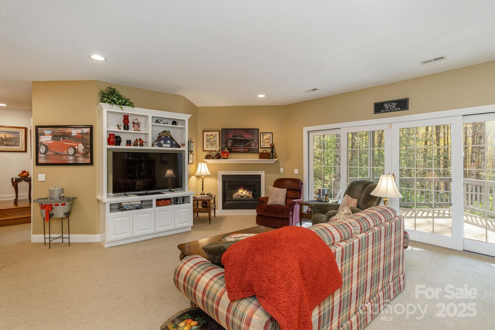 Single Family Residence at 115 Chancery Court, Flat Rock, photo 33 of 47