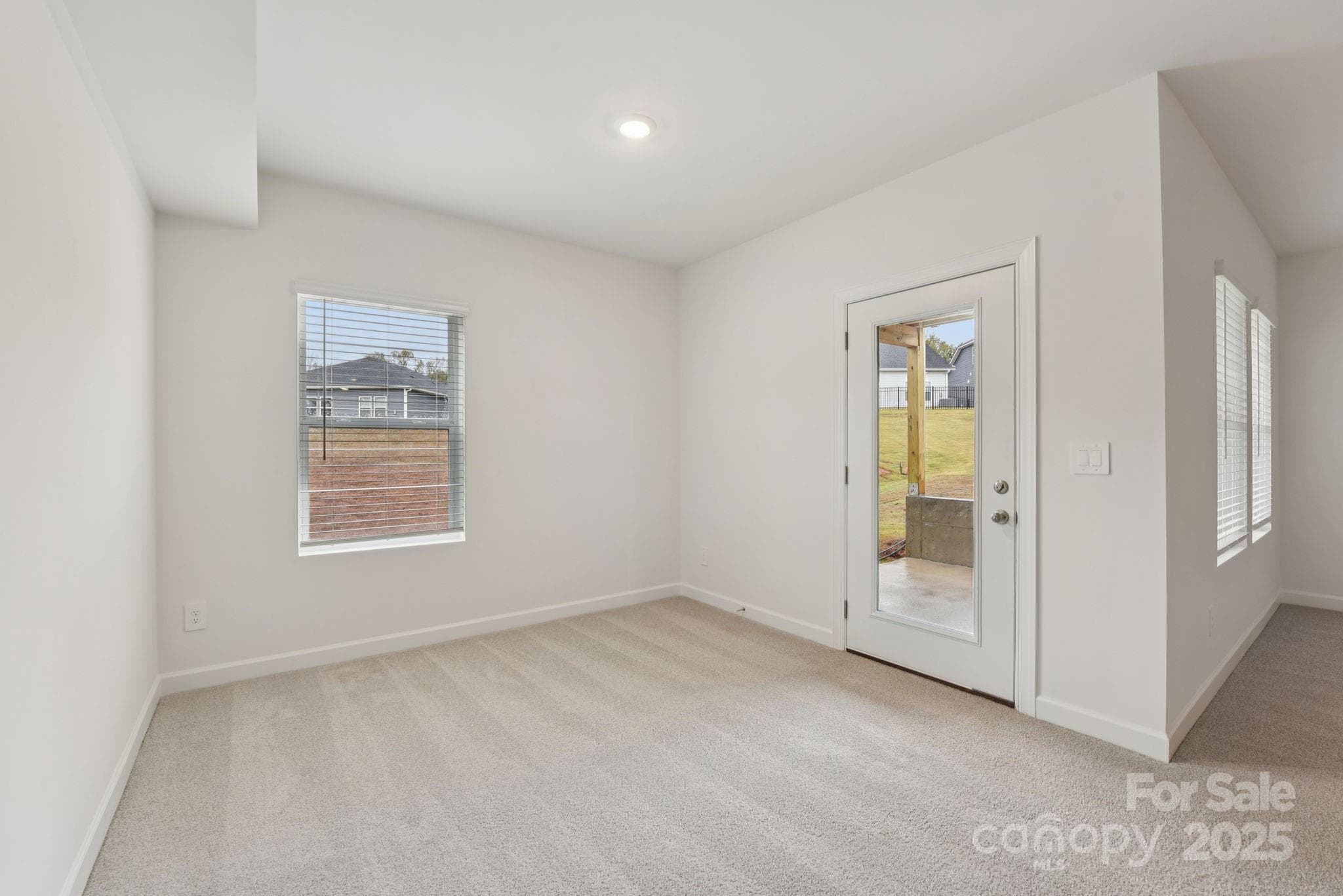Single Family Residence at 712 Palmer Pendleton Way, York, photo 25 of 36