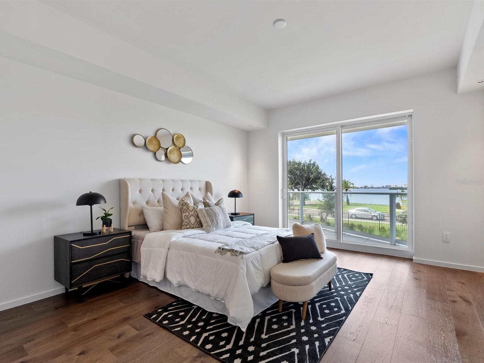Second Bedroom Suite w/ Balcony Access - 1020 SUNSET POINT RD #103, CLEARWATER