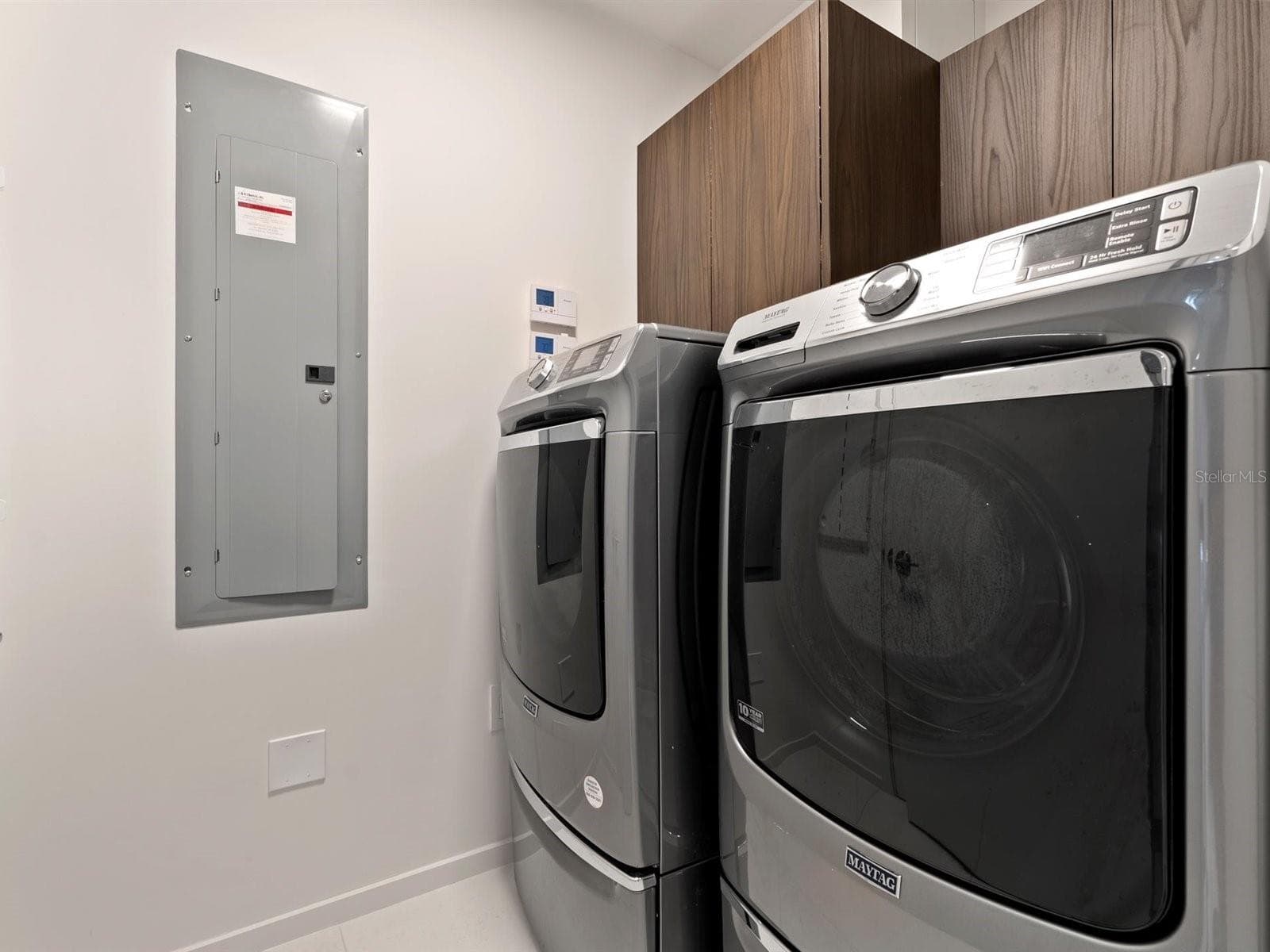 In-Unit Laundry Room - 1020 SUNSET POINT RD #103, CLEARWATER
