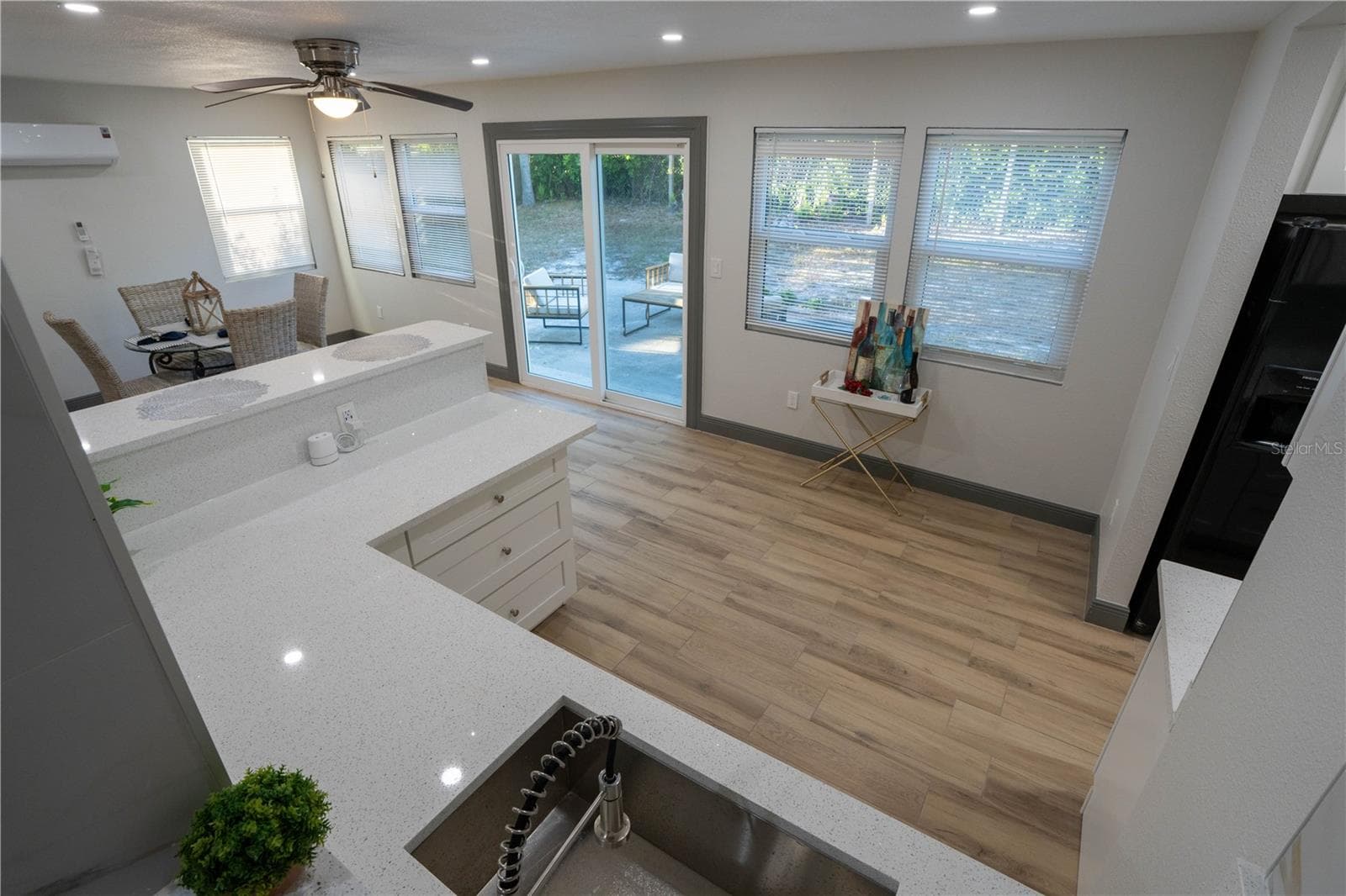 Single Family Residence at 2908 EDENWOOD ST, CLEARWATER, photo 10 of 34