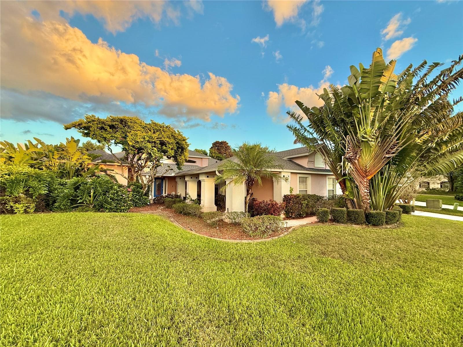 5829 GUENEVERE CT