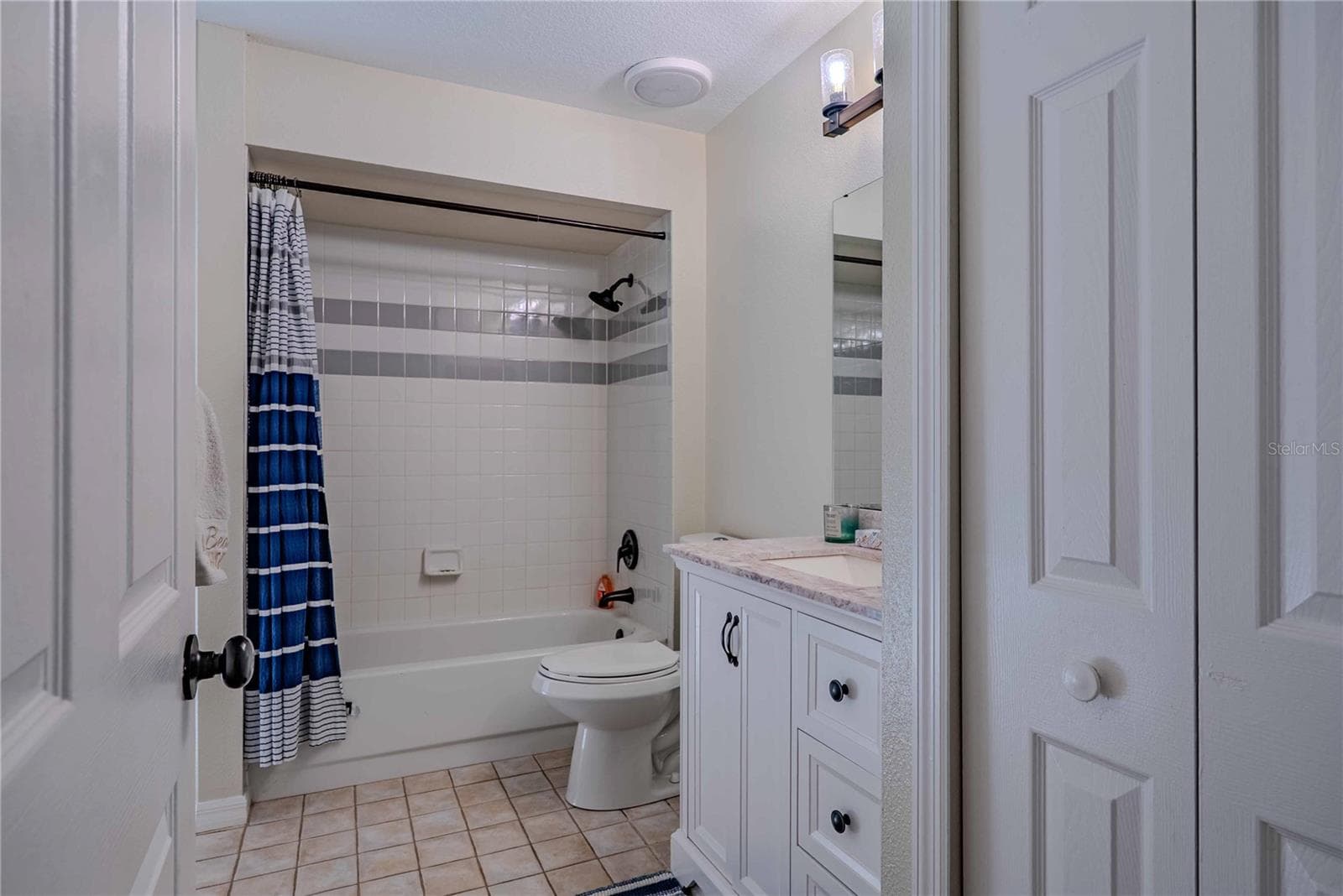 Single Family Residence at 14214 CINNAMAN LN, WEEKI WACHEE, photo 29 of 59