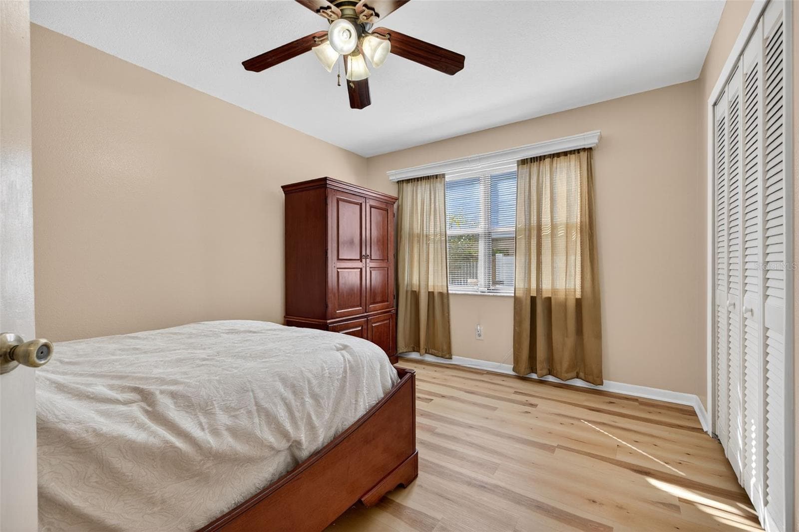 Single Family Residence at 7016 2ND ST N, ST PETERSBURG, photo 16 of 31