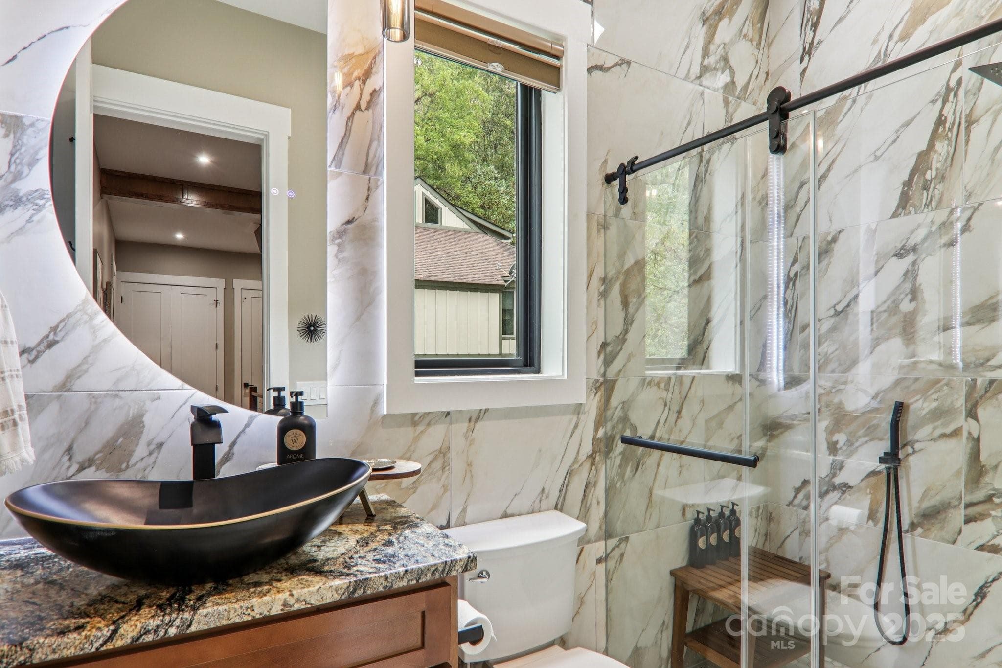 Recent build by Valencia example of finish quality - Waynesville