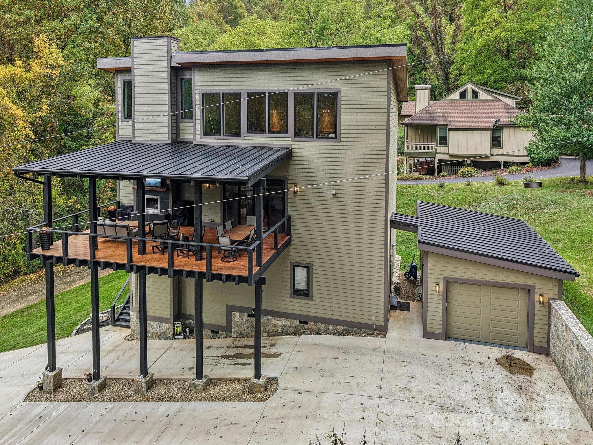 Recent build by Valencia example of finish quality - Waynesville