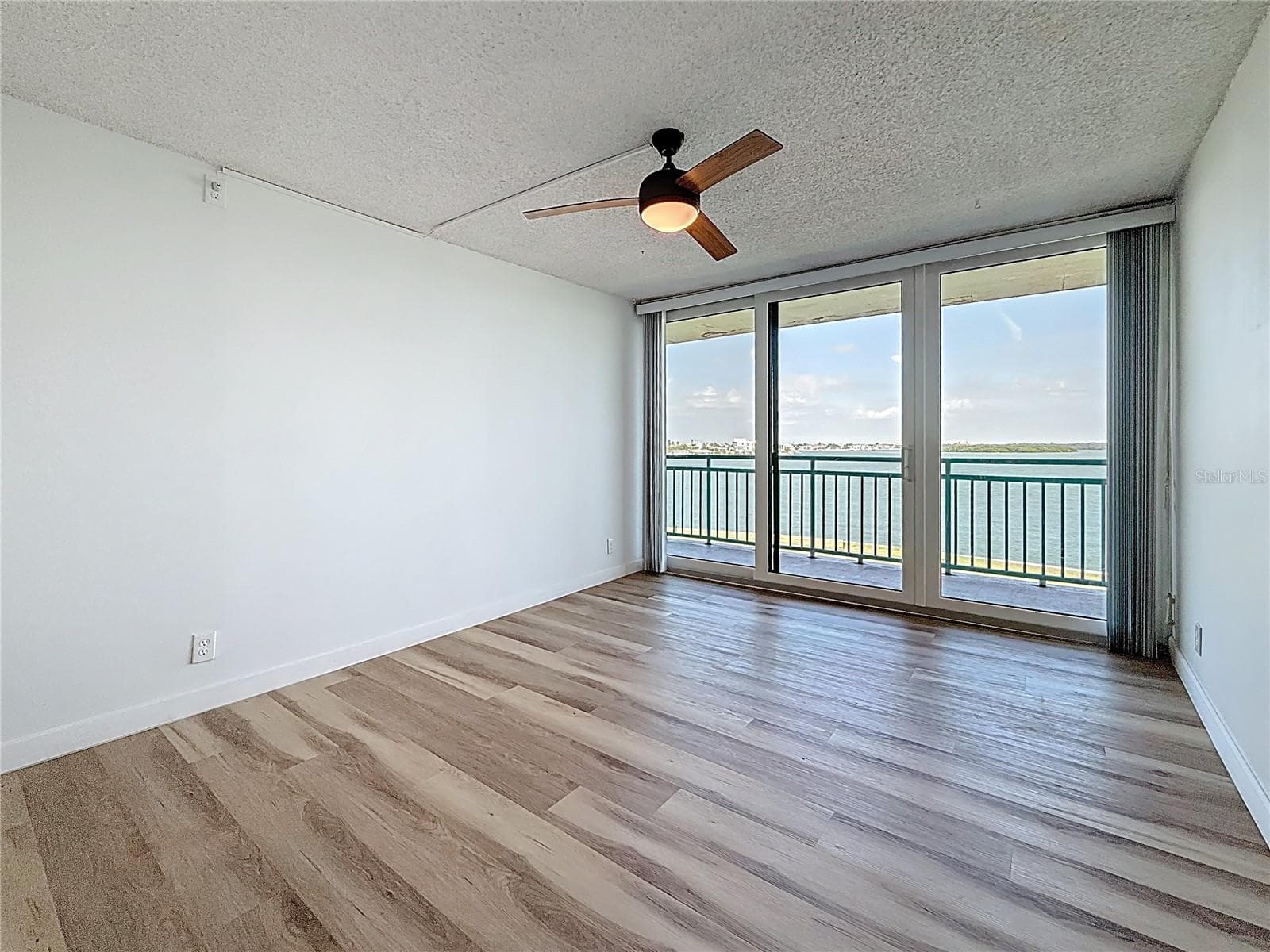 Condominium at 1 KEY CAPRI #201E, TREASURE ISLAND, photo 43 of 100