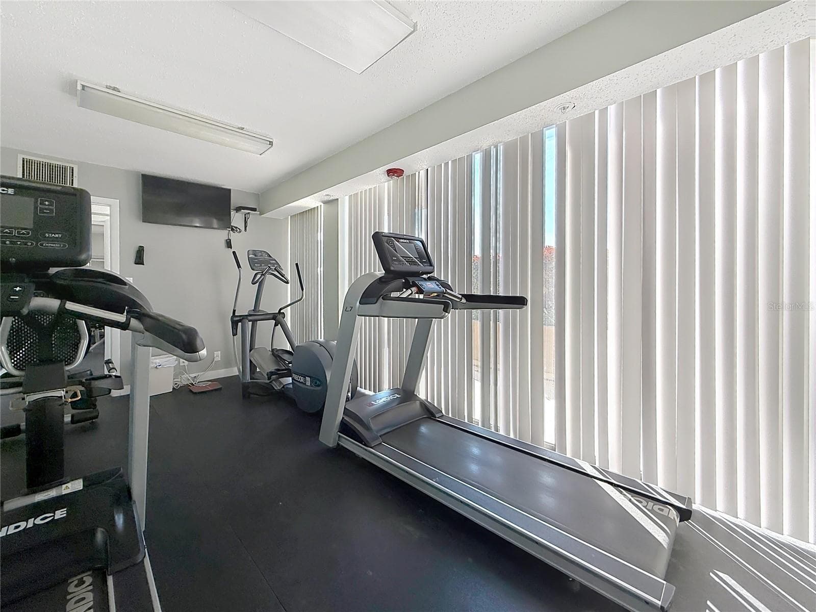 Condominium at 1 KEY CAPRI #201E, TREASURE ISLAND, photo 70 of 100