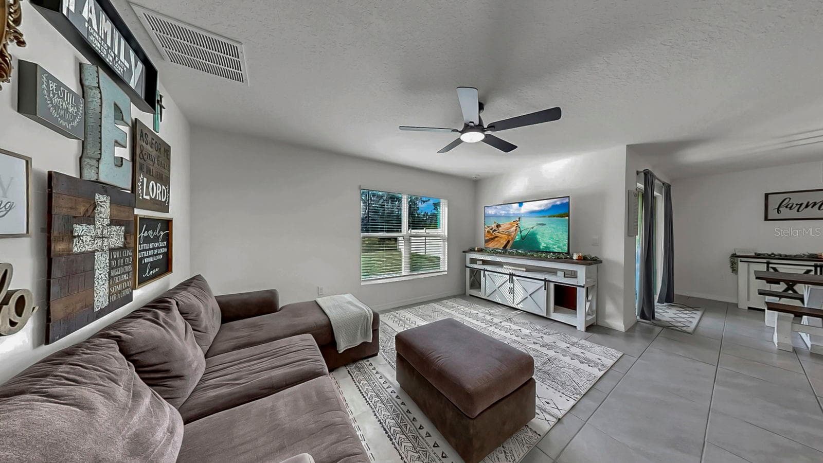 Single Family Residence at 3281 SILVER DATE DR, WIMAUMA, photo 11 of 51