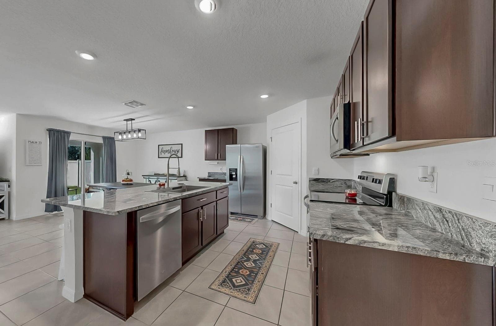 Single Family Residence at 3281 SILVER DATE DR, WIMAUMA, photo 13 of 51
