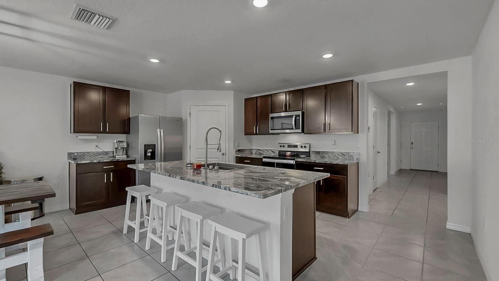 Single Family Residence at 3281 SILVER DATE DR, WIMAUMA, photo 17 of 51
