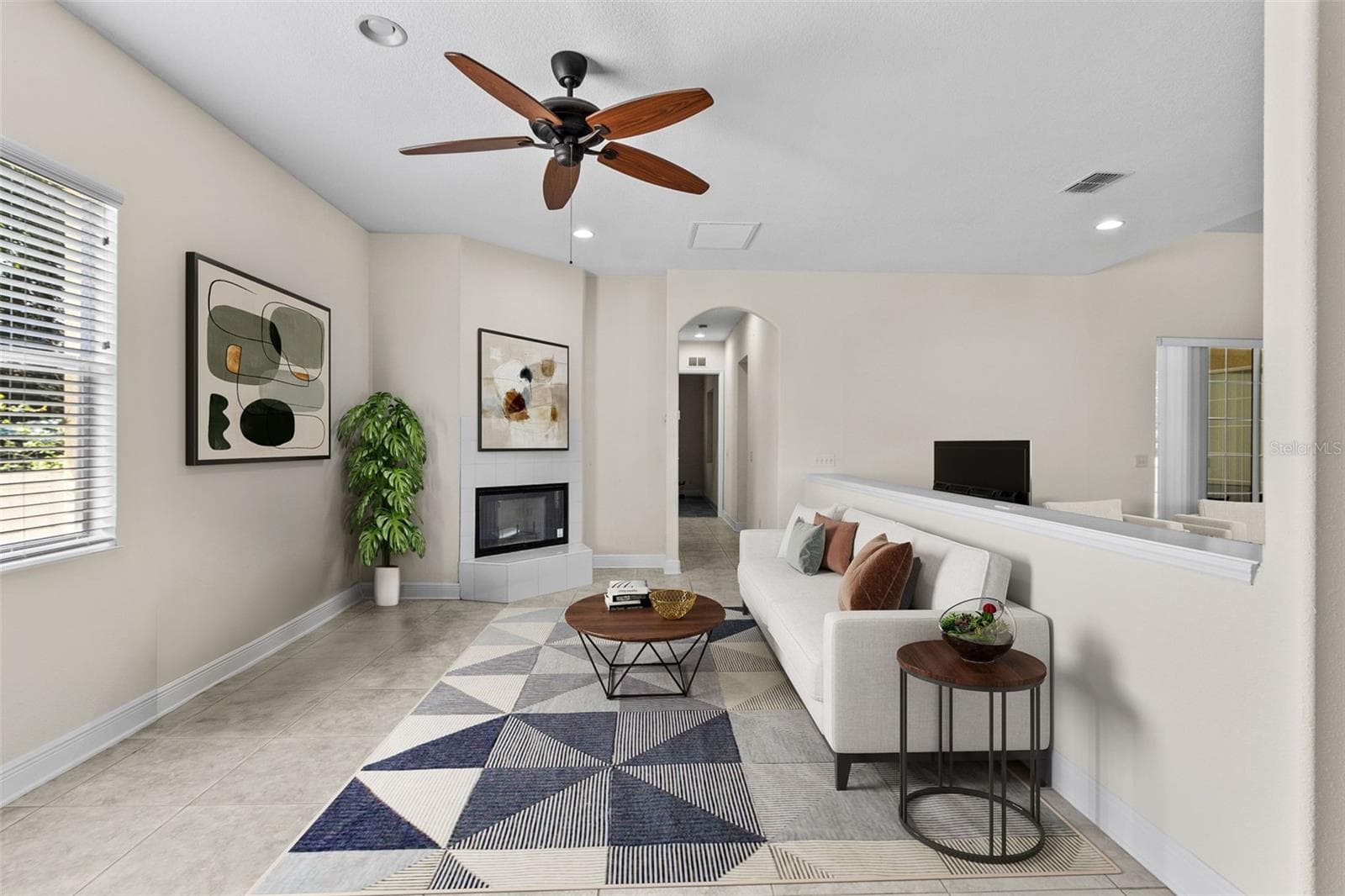 Single Family Residence at 4116 WOODACRE LN, TAMPA, photo 17 of 31