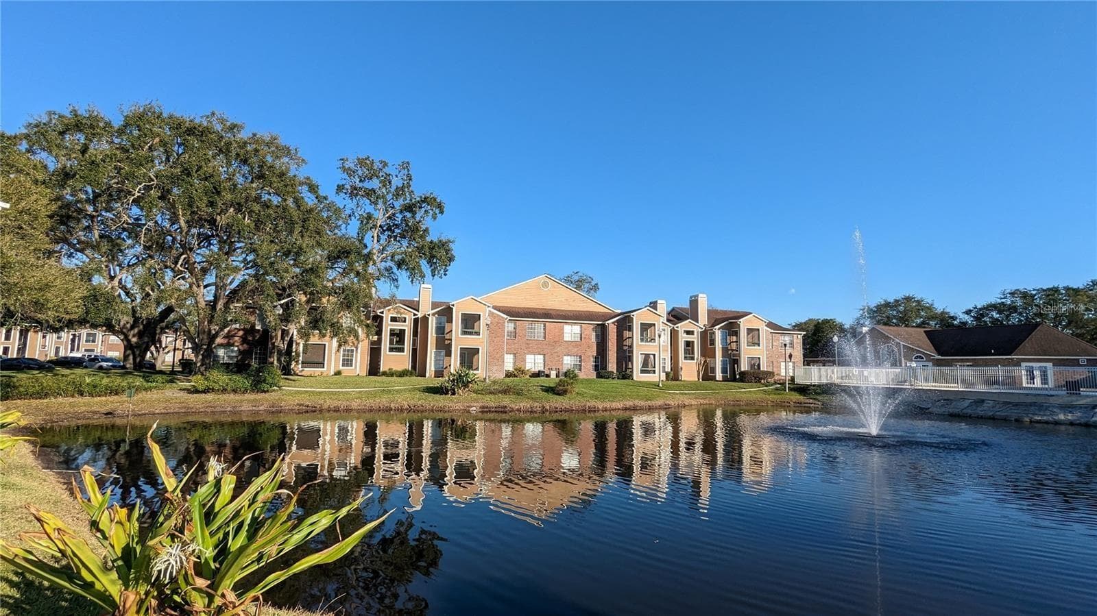 Condominium at 4400 THORNBRIAR LN #A202, ORLANDO, photo 7 of 42
