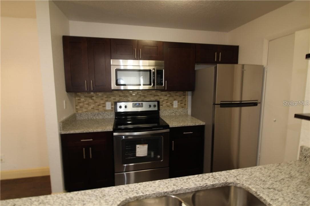 Condominium at 4400 THORNBRIAR LN #A202, ORLANDO, photo 24 of 42