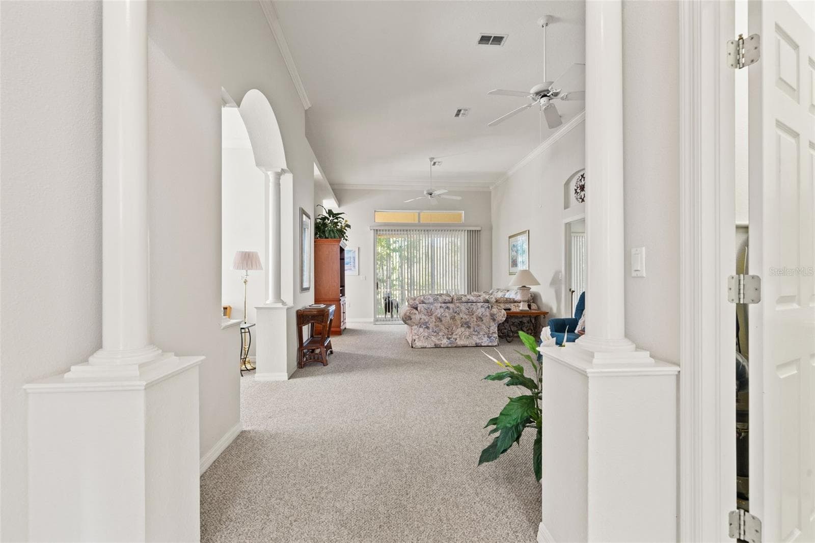 Single Family Residence at 10199 HOLLY BERRY DR, WEEKI WACHEE, photo 5 of 53