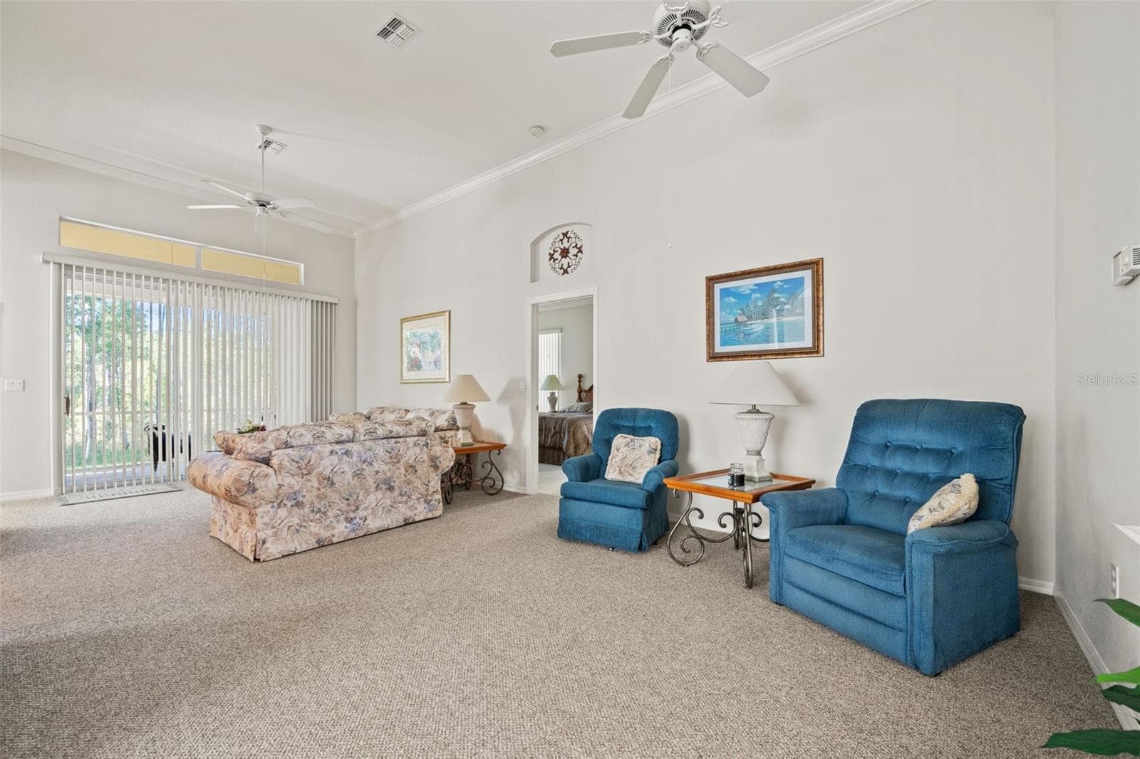 Single Family Residence at 10199 HOLLY BERRY DR, WEEKI WACHEE, photo 6 of 53