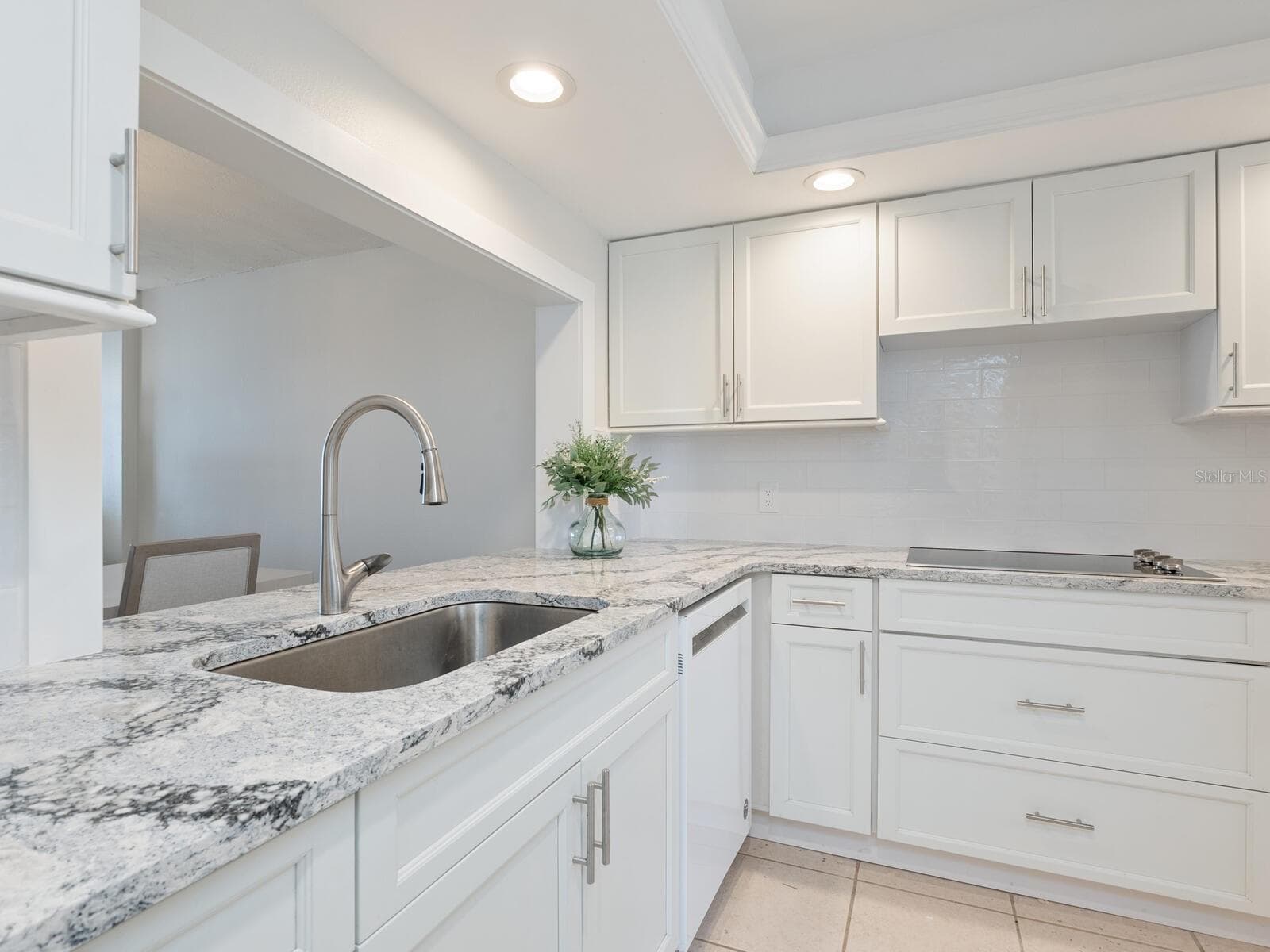Condominium at 5880 MIDNIGHT PASS RD #906, SARASOTA, photo 15 of 43