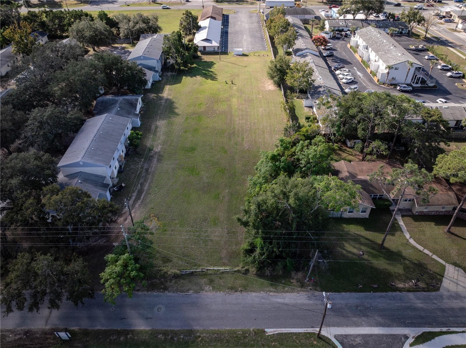 Business at 915 E ALFRED ST, TAVARES, photo 14 of 14