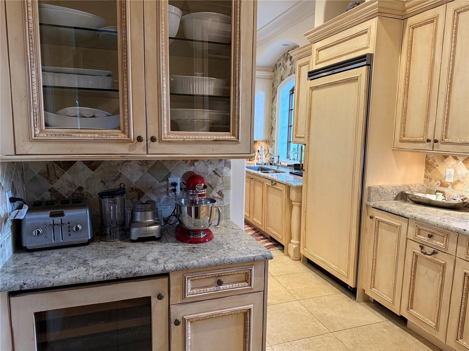 Single Family Residence at 829 BRUCE AVE, CLEARWATER BEACH, photo 12 of 71