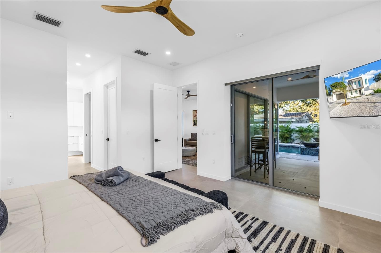 Single Family Residence at 2305 TEMPLE ST, SARASOTA, photo 21 of 64
