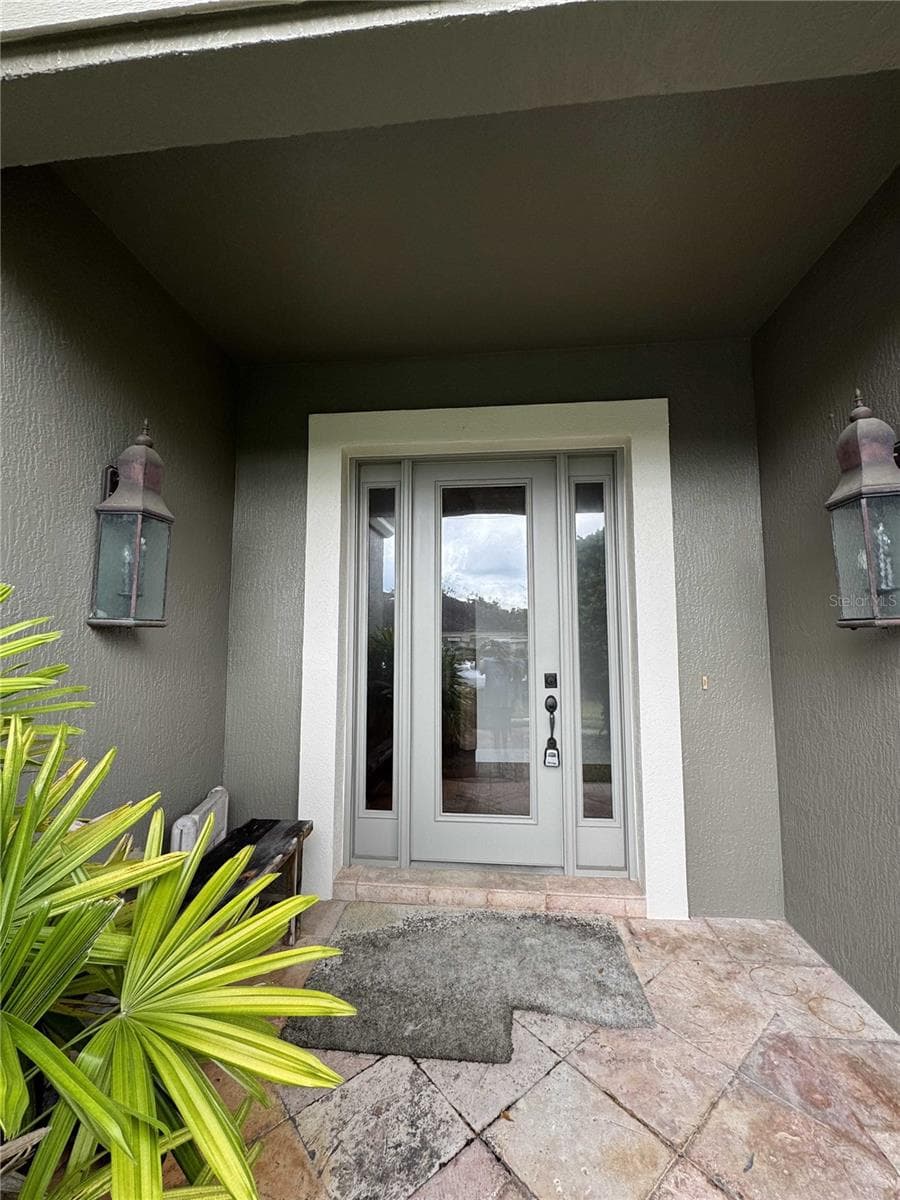 Single Family Residence at 1701 SE 28TH ST, OCALA, photo 2 of 40