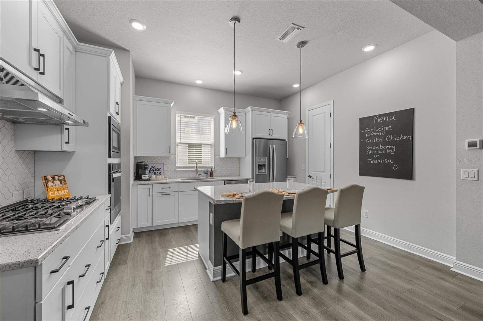 Townhouse at 2602 W CLEVELAND ST #3, TAMPA, photo 6 of 37