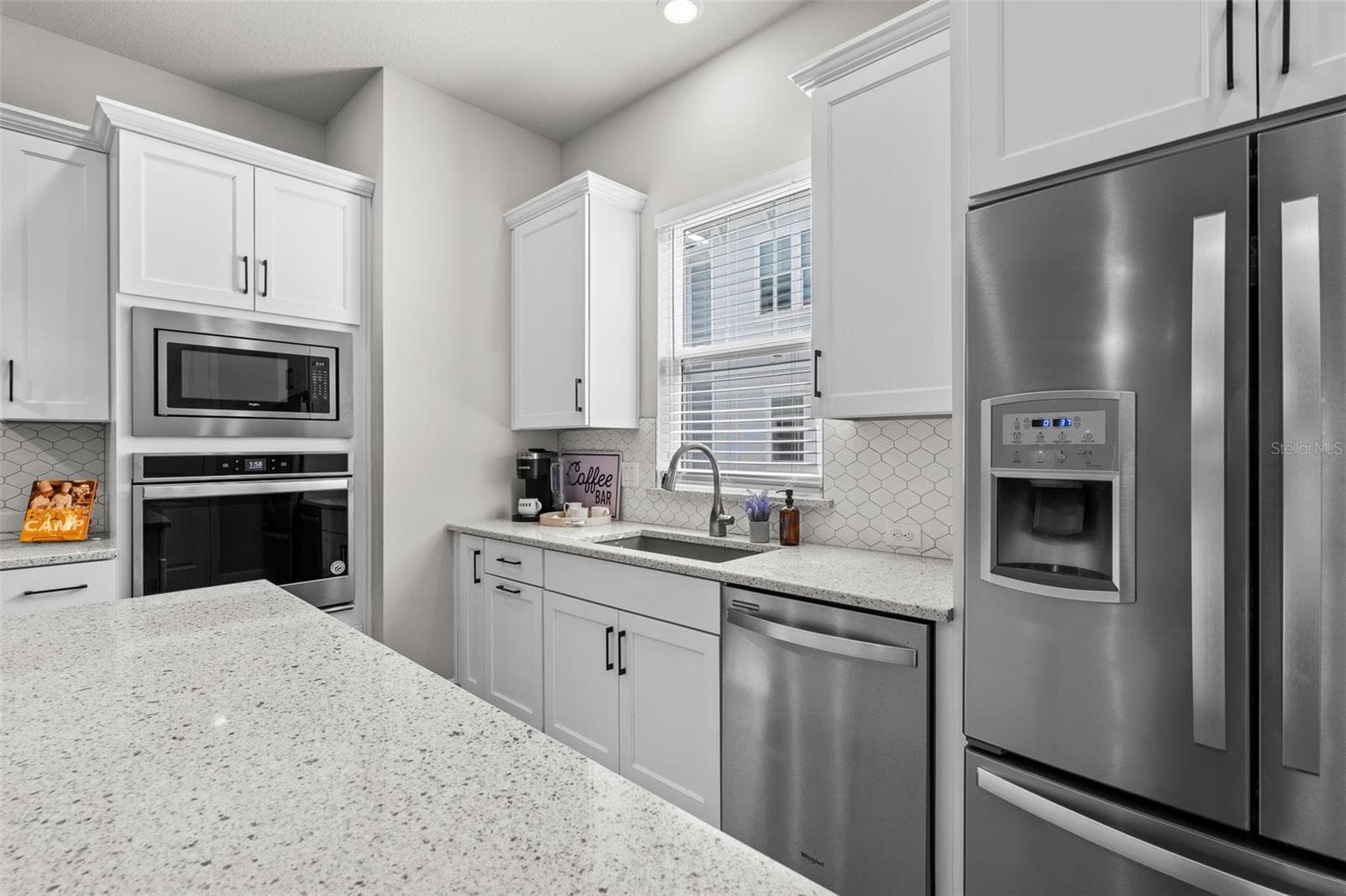 Townhouse at 2602 W CLEVELAND ST #3, TAMPA, photo 9 of 37