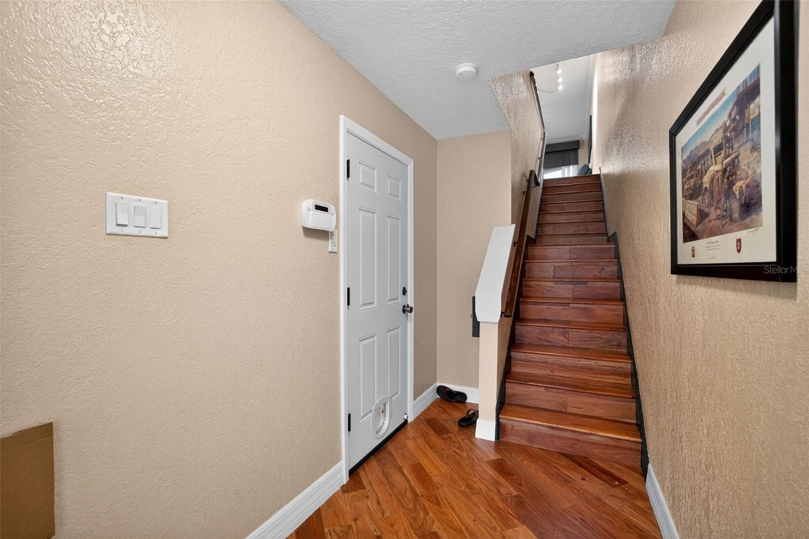 Townhouse at 140 BRENT CIR, OLDSMAR, photo 5 of 46