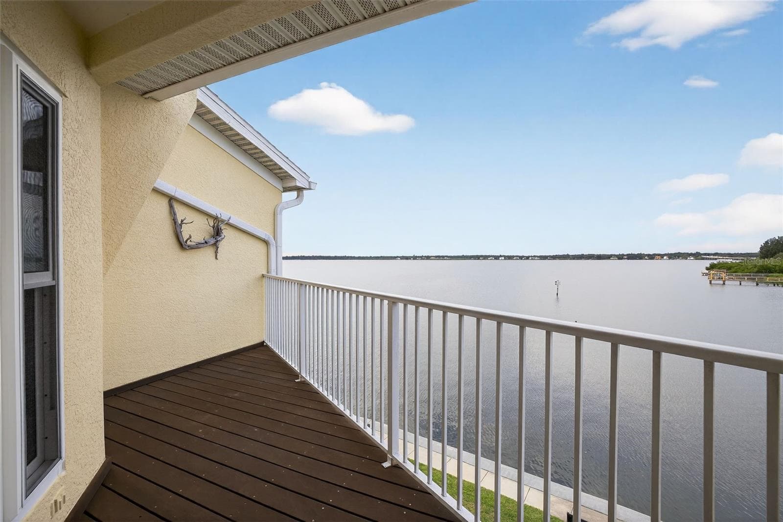 Townhouse at 140 BRENT CIR, OLDSMAR, photo 24 of 46