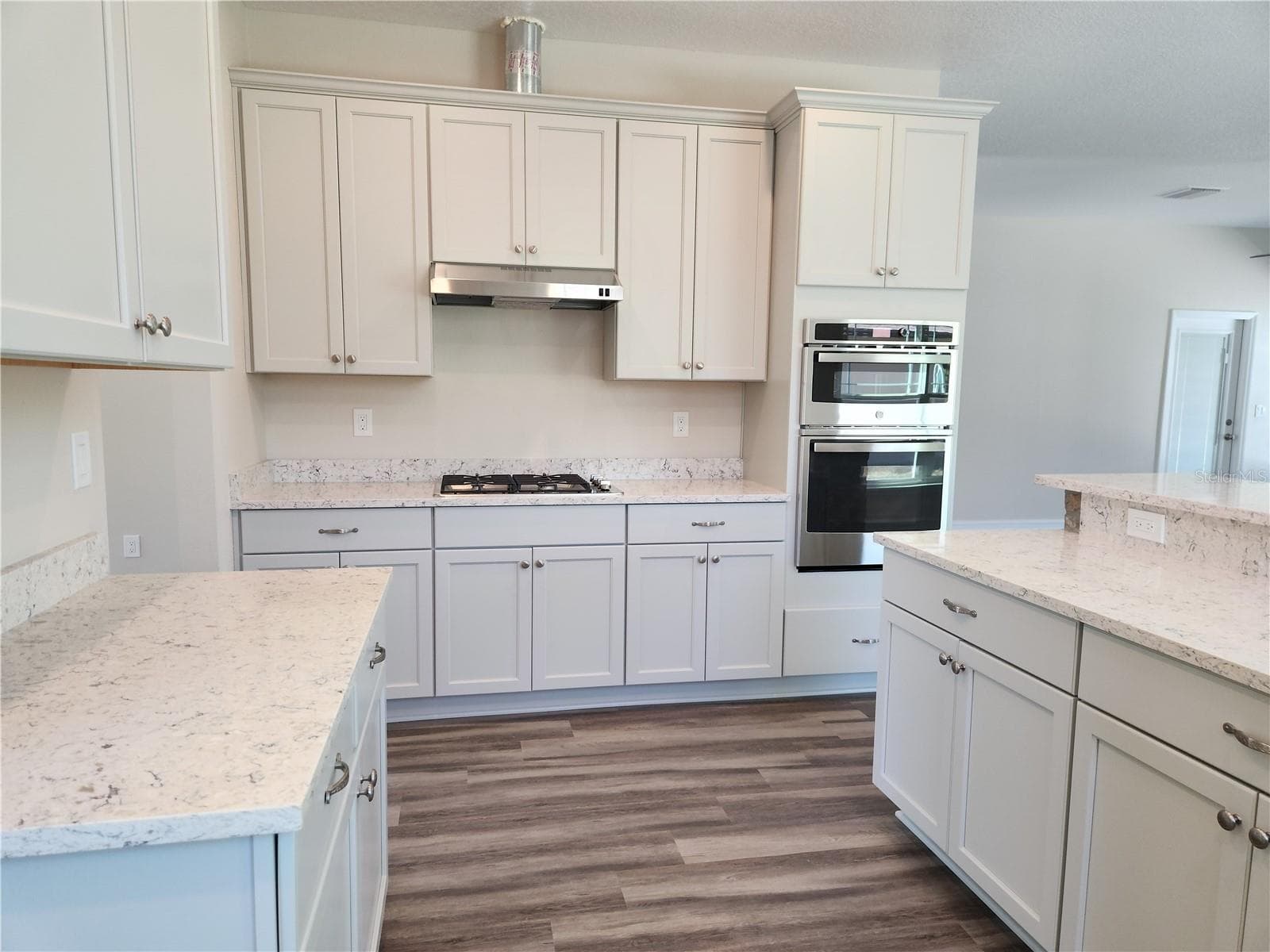 KITCHEN - 416 SHANNON ESTATES CT, PLANT CITY